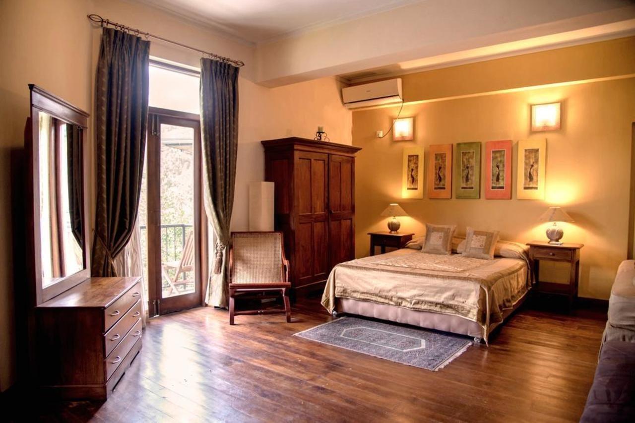 Villa 49 Kandy Bagian luar foto