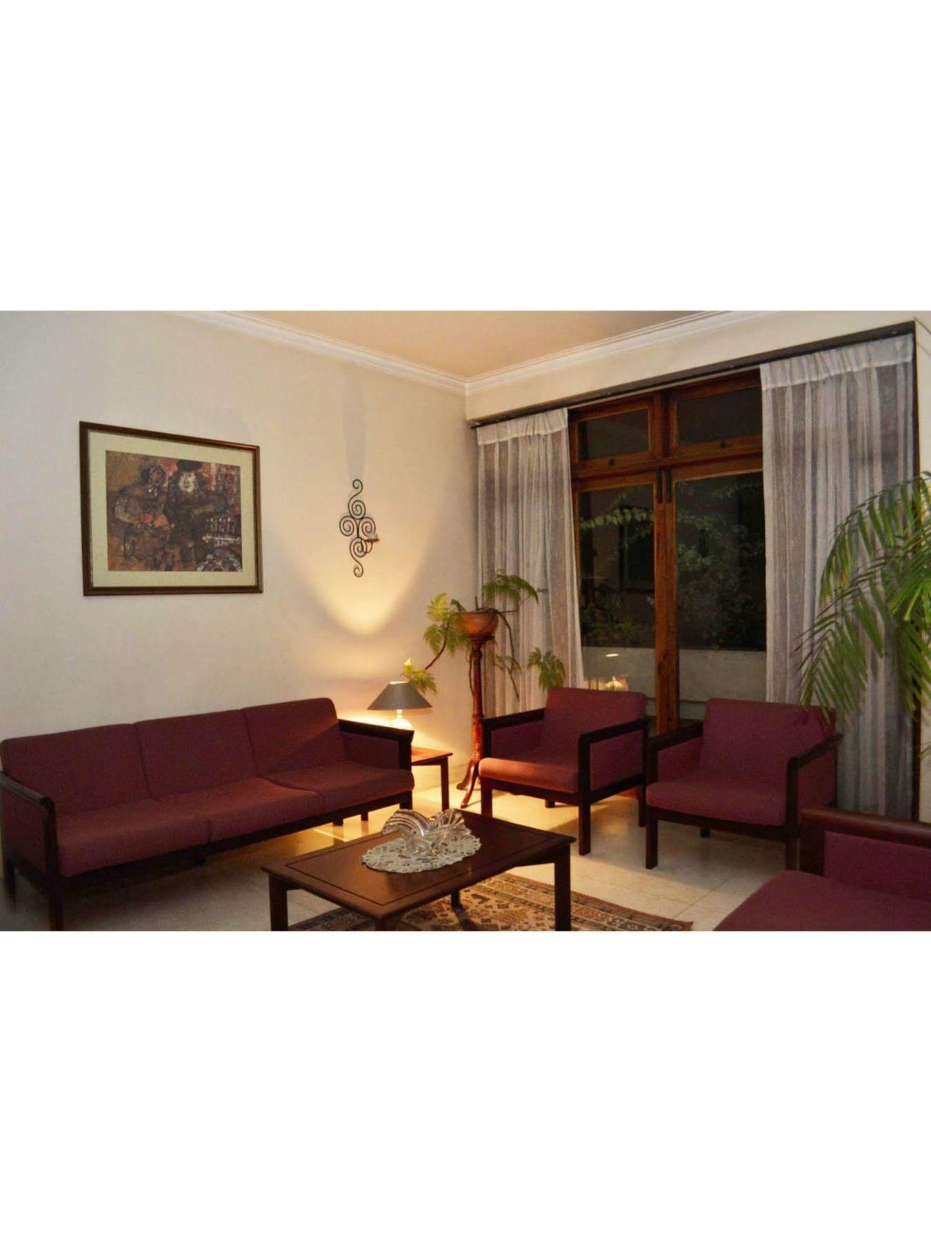 Villa 49 Kandy Bagian luar foto